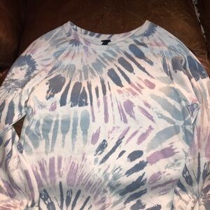 Tie-Dye Long Sleeve Shirt